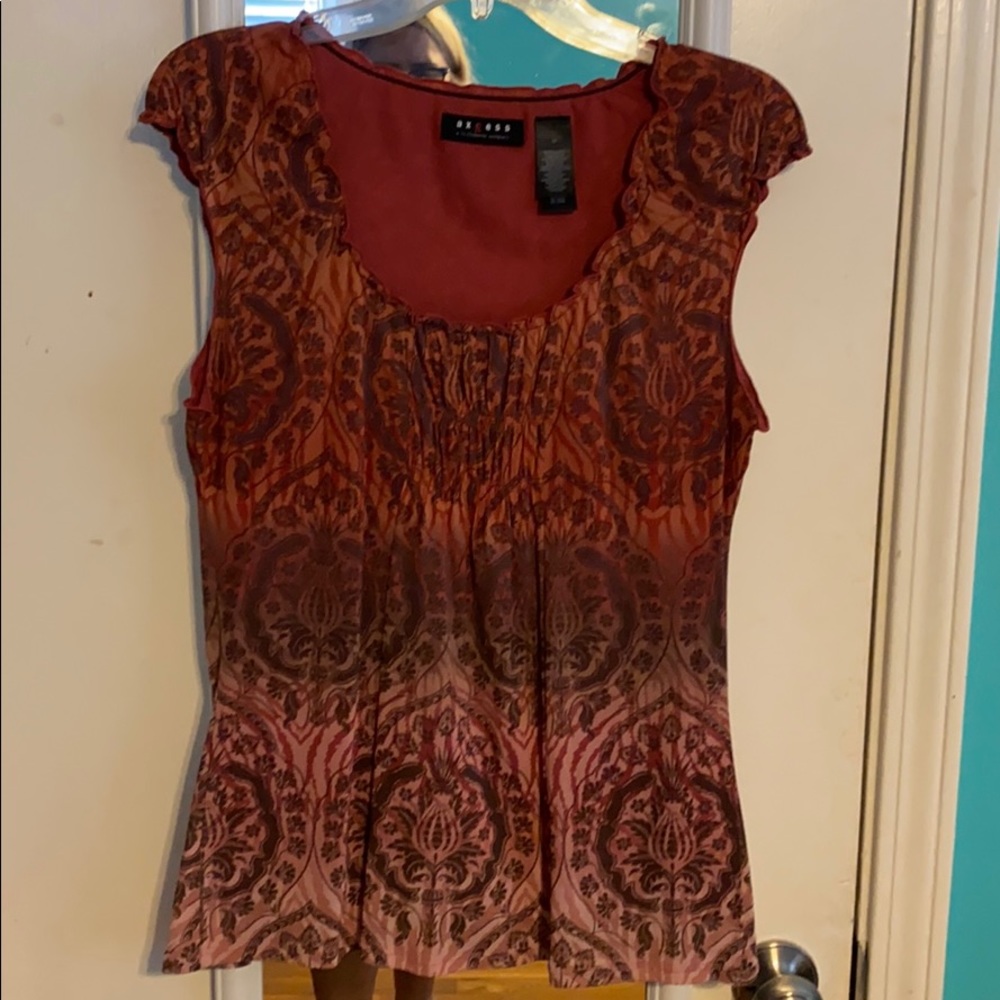 Axcess Claiborne Patterned Top, EUC Sz M